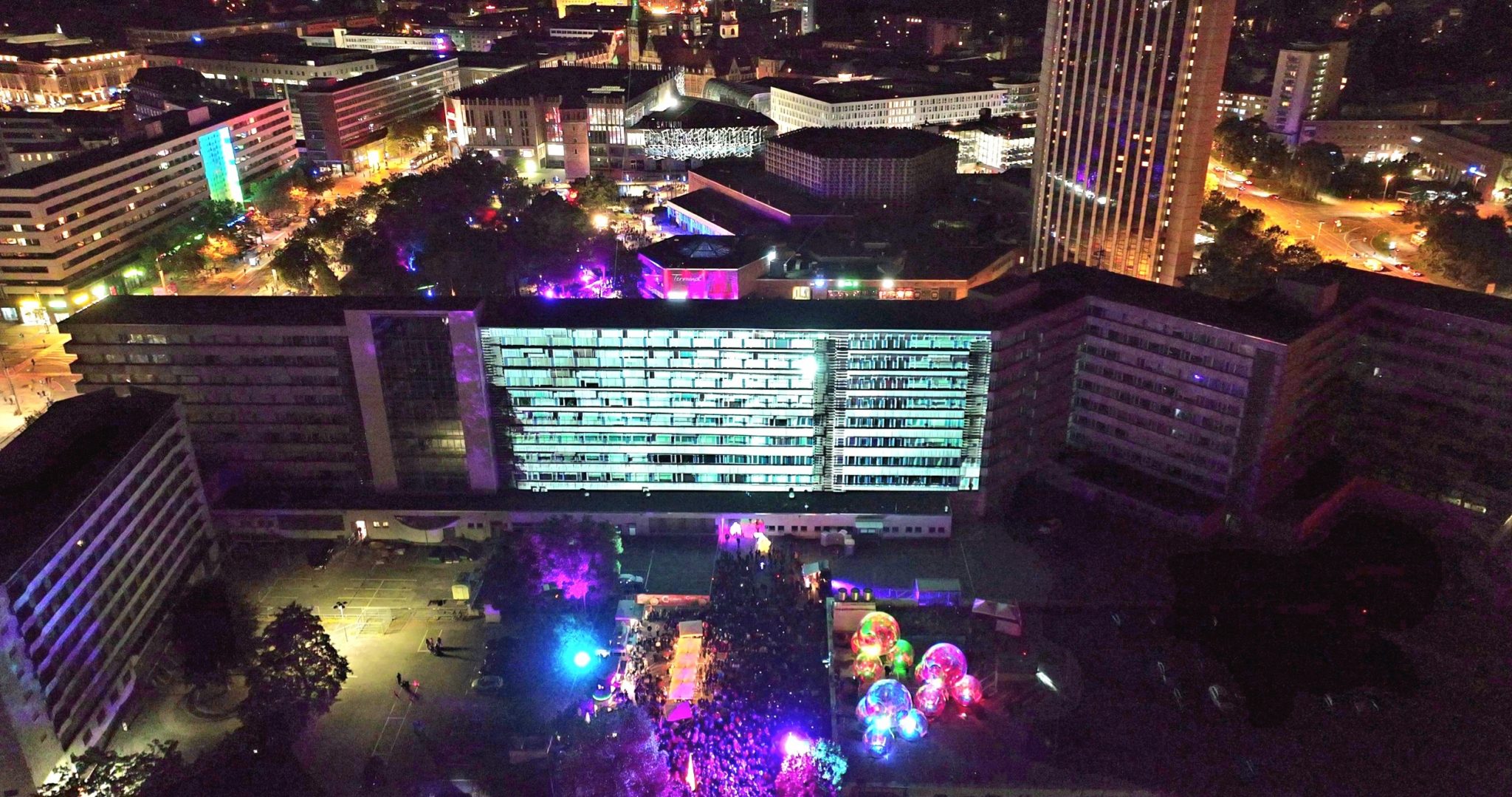 Light our Vision 2024 – Blick auf den Marienplatz von oben. Foto: DEKRA Chemnitz/ Randy Stiegler