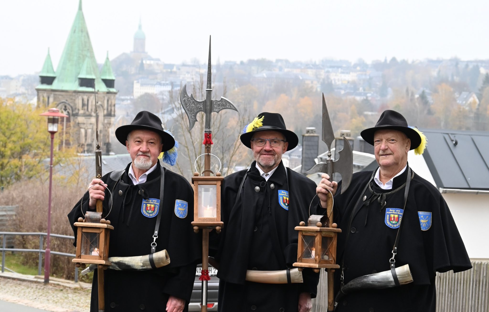 Die Nachtwächter Rainer Eckel, Joachim Reuter und Dieter Frank (v.li.n.re.). Foto Stadt Annaberg-Buchholz/ Mandy Daxecker