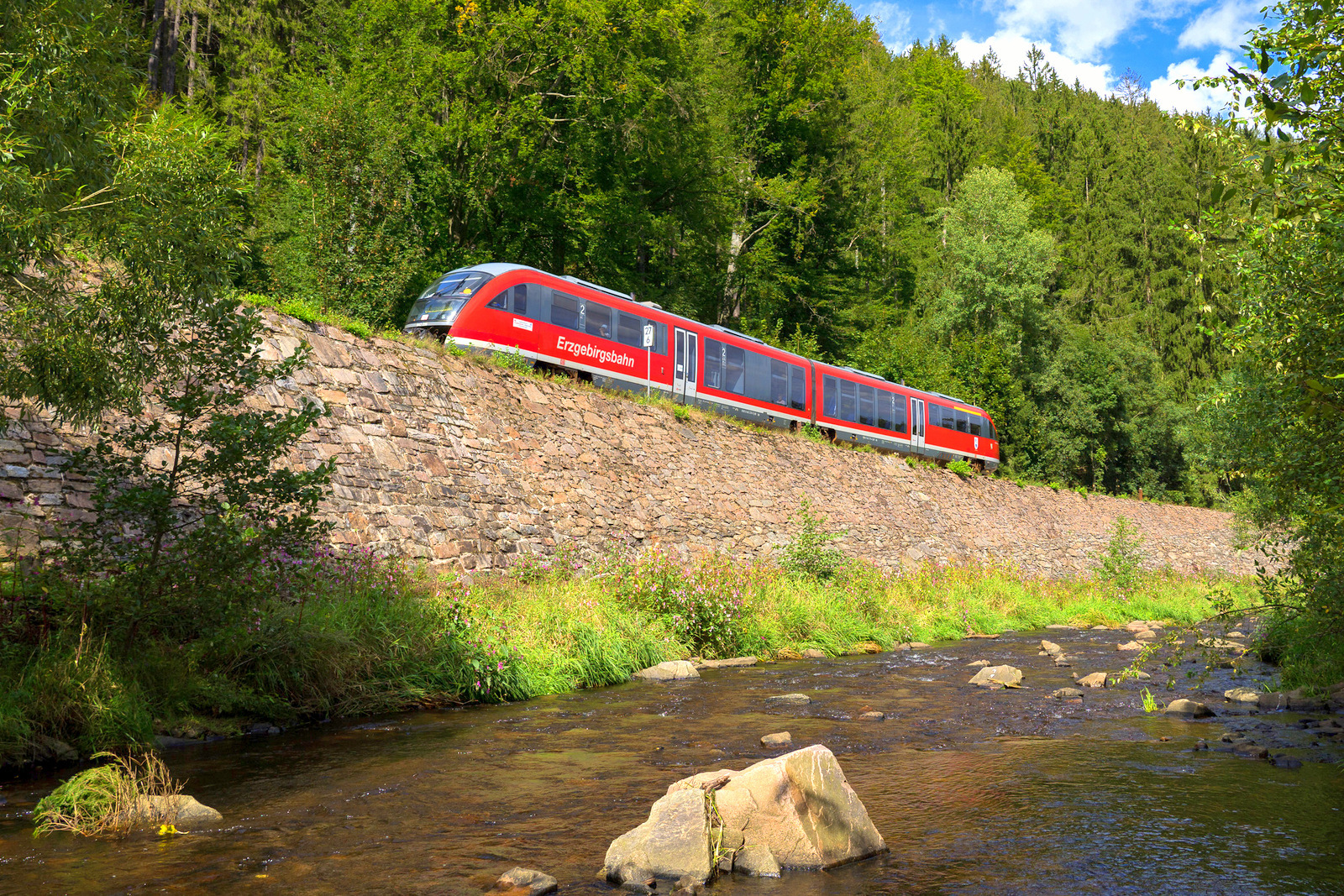 Die Erzgebirgsbahn zwischen Pockau-Lengefeld und Marienberg. Foto: EGB (Archiv)