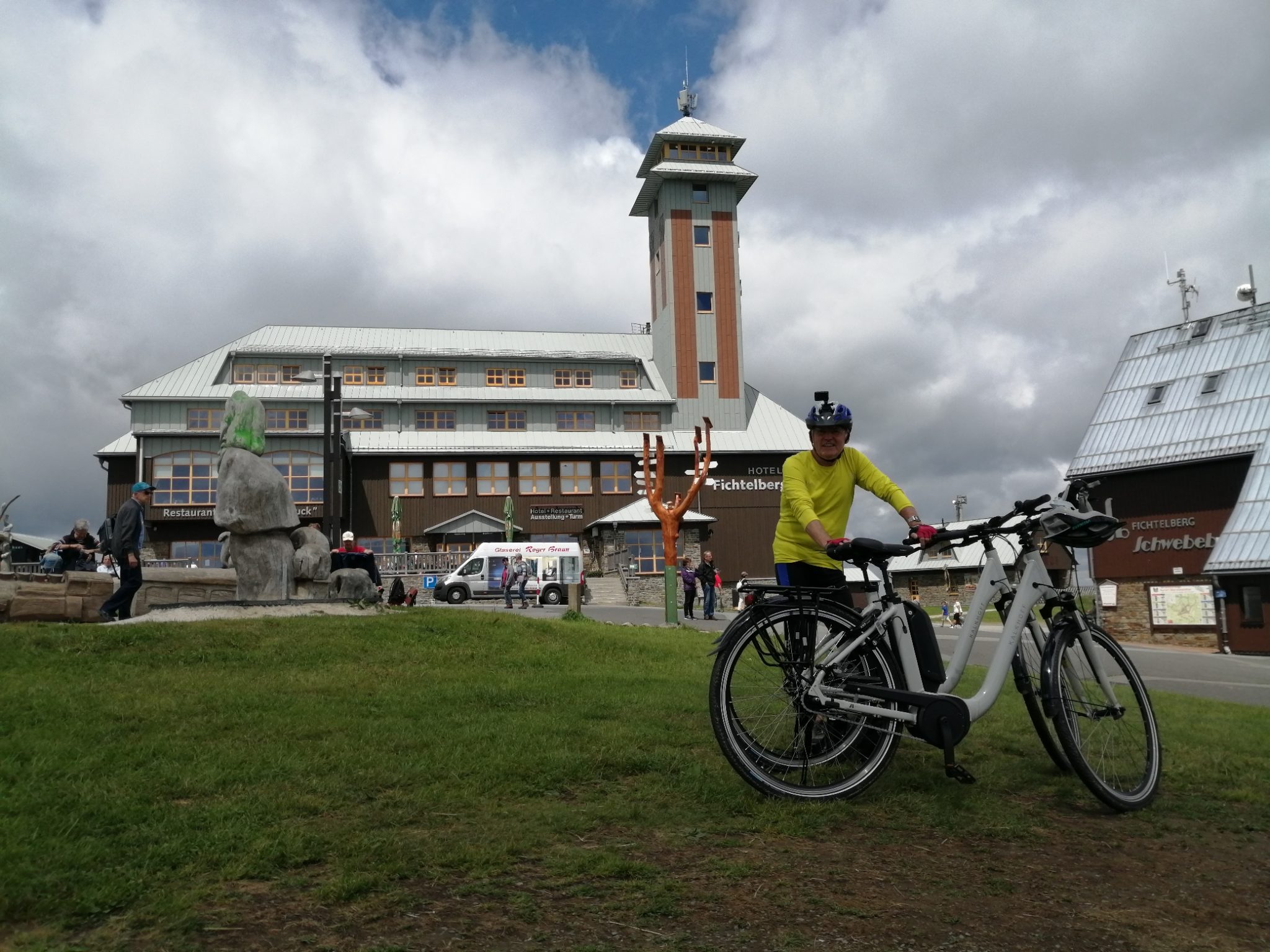 Verkauft der Erzgebirgskreis das Fichtelberg-Plateau? Investor Rainer Gläß bietet zwei Millionen Euro. Foto: TVE/Matthias Förster